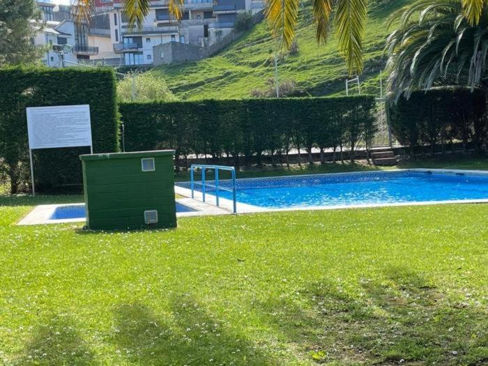 Апартаменти Piscina Comunitaria Y Parking En Моґро Екстер'єр фото